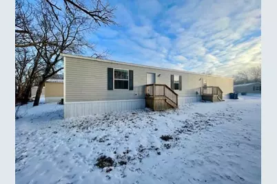 20 Lawrence Lane, Saint Charles, MN 55972 - Photo 2