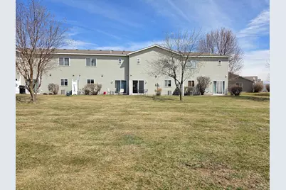 939 Cypress Road #42, Saint Cloud, MN 56303 - Photo 10