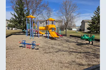 939 Cypress Road #42, Saint Cloud, MN 56303 - Photo 18