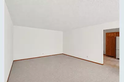 14381 Glenda Drive, Apple Valley, MN 55124 - Photo 4