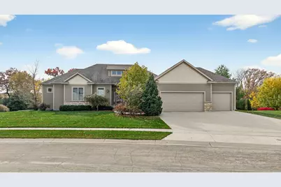 2348 Britwood Lane SW, Rochester, MN 55902 - Photo 6