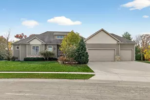 2348 Britwood Ln SW, Rochester, MN 55902 - Photo 6