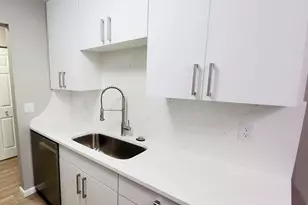 183 Little Canada Rd E, Little Canada, MN 55117 - Photo 10