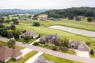 3312 Augusta Ln, Onalaska, WI 54650 - Photo 70