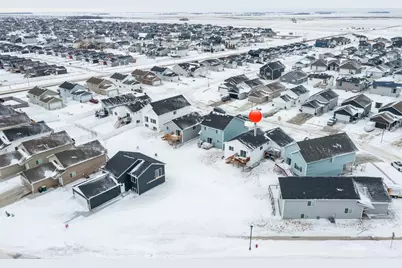 1011 Barnes Drive W, West Fargo, ND 58078 - Photo 46