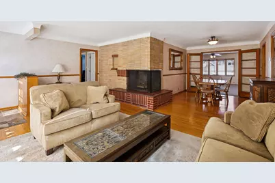 1947 Yorkshire Court, Saint Paul, MN 55116 - Photo 8