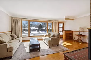 1947 Yorkshire Ct, Saint Paul, MN 55116 - Photo 6