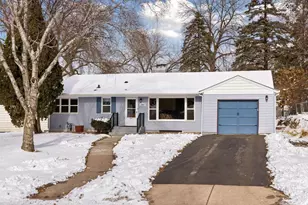 1947 Yorkshire Ct, Saint Paul, MN 55116 - Photo 1