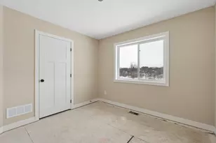 1175 Wisteria Ln, New Richmond, WI 54017 - Photo 14