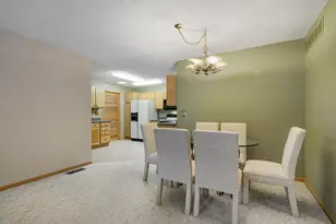 8746 Baxter Way, Inver Grove Heights, MN 55076 - Photo 10