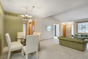 8746 Baxter Way, Inver Grove Heights, MN 55076 - Photo 8