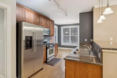 547 S 10th Street, Minneapolis, MN 55404 - Photo 12