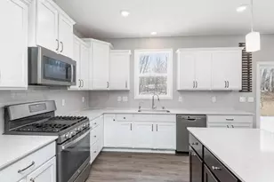 200 Franklin Ave W, Delano, MN 55328 - Photo 10