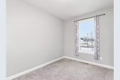 200 Franklin Avenue W, Delano, MN 55328 - Photo 4