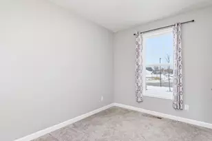 200 Franklin Ave W, Delano, MN 55328 - Photo 4