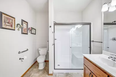 698 Bibeau Court, Vadnais Heights, MN 55127 - Photo 20