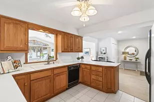 18869 Clear View Dr, Minnetonka, MN 55345 - Photo 18