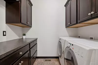 8627 Lake Riley Drive, Chanhassen, MN 55317 - Photo 18