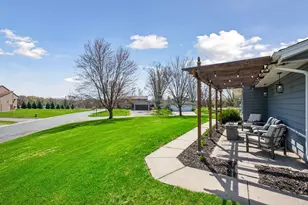 5507 Sunset Cir, Rockford, MN 55373 - Photo 4