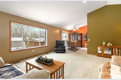 1055 Johnson Place SE, Owatonna, MN 55060 - Photo 8