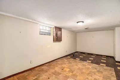 4500 Ewing Avenue N, Robbinsdale, MN 55410 - Photo 16