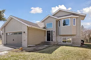 4018 Aspen Cir S, Rockford, MN 55373 - Photo 2
