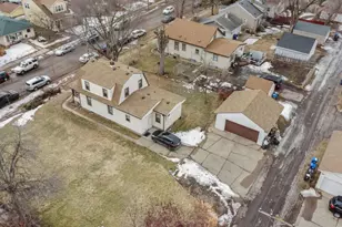 1879 Ames Ave, Saint Paul, MN 55119 - Photo 34