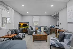 1879 Ames Ave, Saint Paul, MN 55119 - Photo 8