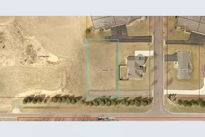 2601 8th Street NE, Waseca, MN 56093 - Photo 1