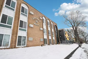 2525 3rd Ave S, Minneapolis, MN 55404 - Photo 2