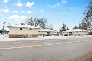 2633 Division St N, North Saint Paul, MN 55109 - Photo 2