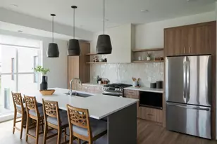 222 West Dr, Excelsior, MN 55331 - Photo 8