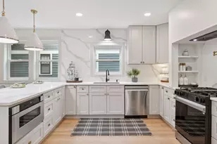 604 Morgan Ave S, Minneapolis, MN 55405 - Photo 14