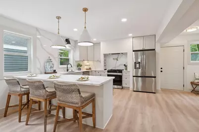 604 Morgan Avenue S, Minneapolis, MN 55405 - Photo 12