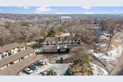 13445 Heather Hills Drive, Burnsville, MN 55337 - Photo 2