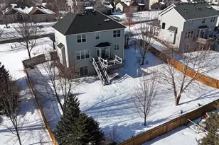 10512 Florida Ave N, Brooklyn Park, MN 55445 - Photo 2