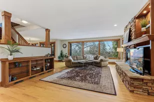 6934 Highover Dr, Chanhassen, MN 55317 - Photo 8