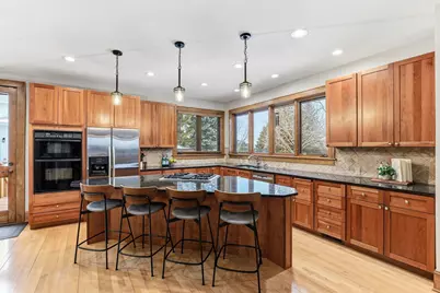 6934 Highover Drive, Chanhassen, MN 55317 - Photo 14