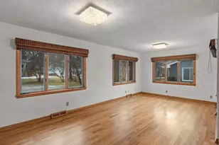 6704 Limerick Ln, Edina, MN 55439 - Photo 10