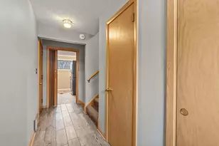 6704 Limerick Ln, Edina, MN 55439 - Photo 32