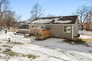 1572 Burg Ave, Saint Paul, MN 55119 - Photo 36