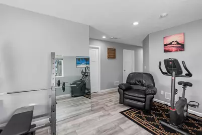 1572 Burg Avenue, Saint Paul, MN 55119 - Photo 22