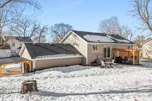 1572 Burg Ave, Saint Paul, MN 55119 - Photo 34