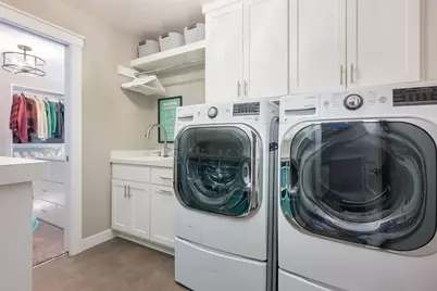 5617 Abbott Avenue S, Edina, MN 55410 - Photo 52