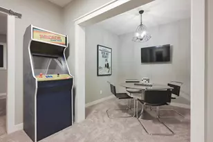 5617 Abbott Ave S, Edina, MN 55410 - Photo 82