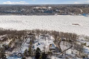 1436 Triangle Dr, Houlton, WI 54082 - Photo 4