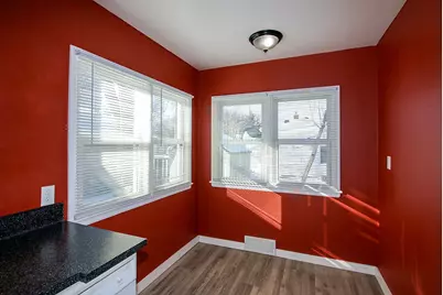 706 Lynn Road SW, Hutchinson, MN 55350 - Photo 8