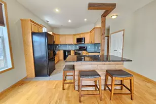 2065 Woodlynn Ave, Maplewood, MN 55109 - Photo 2