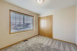 7642 Arboretum Village Pl, Chanhassen, MN 55317 - Photo 14