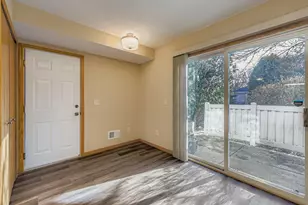 7642 Arboretum Village Pl, Chanhassen, MN 55317 - Photo 10